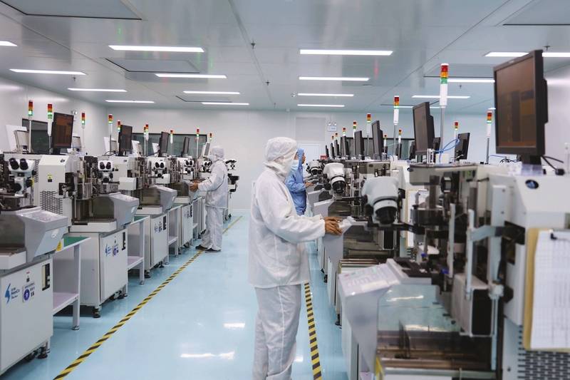 電腦升級新選擇：華迅科技首款PCIe 3.0固態(tài)硬盤 WX-P3系列發(fā)布<strong></p>
<p>固態(tài)硬盤
</strong>！:固態(tài)硬盤
